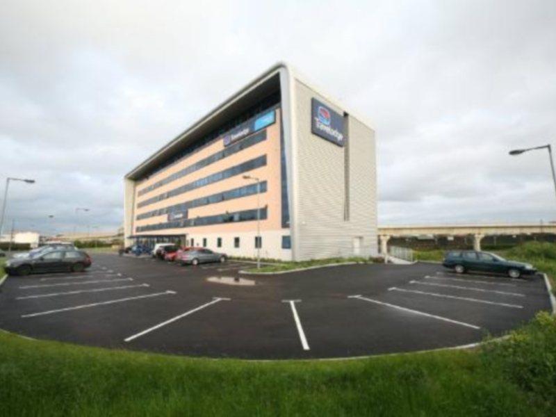 Travelodge London City Airport エクステリア 写真