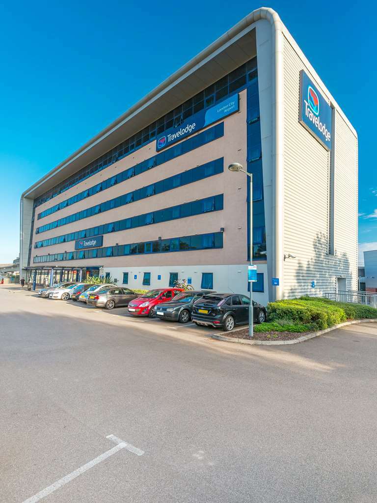 Travelodge London City Airport エクステリア 写真