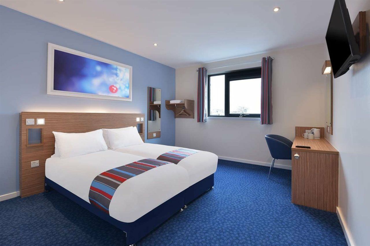 Travelodge London City Airport エクステリア 写真